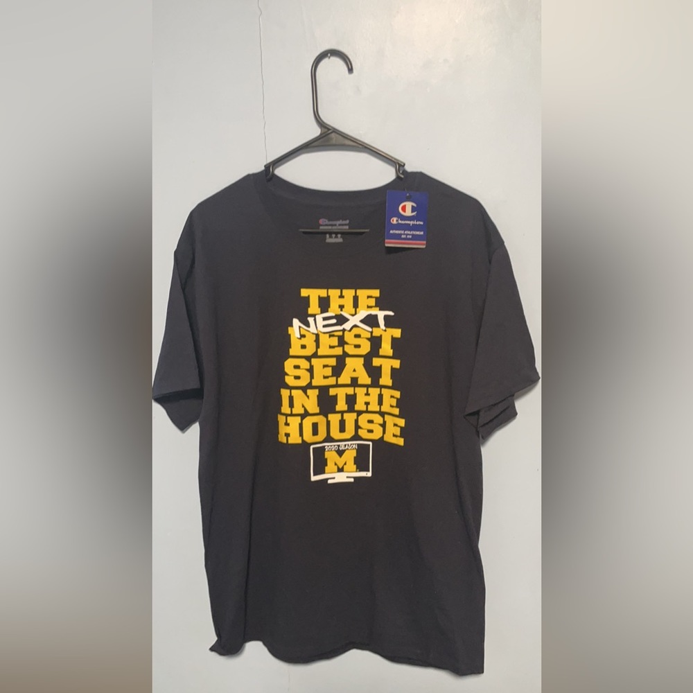 BRAND NEW!! Michigan T Shirt Size Large